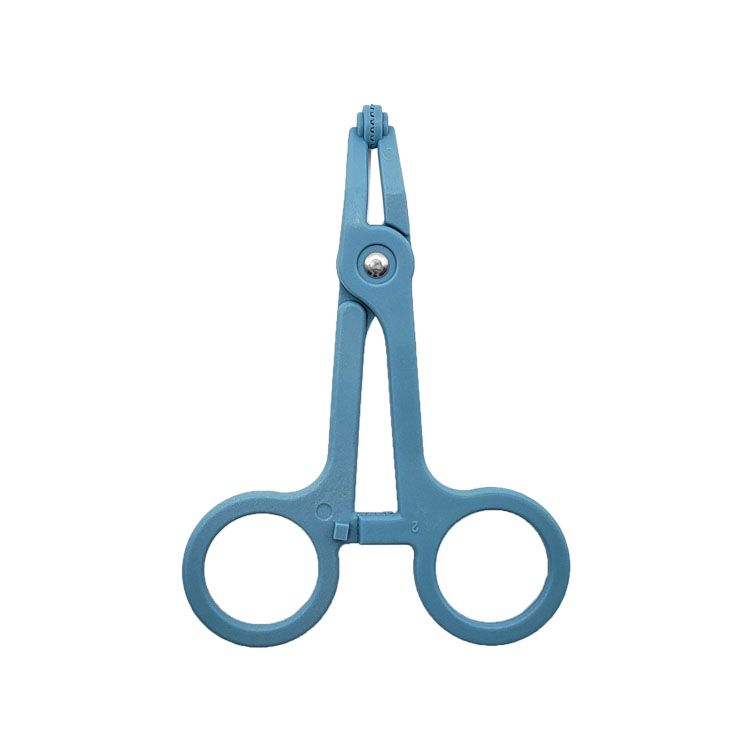 Strong And Durable Hospital Plastic Forceps With Locking Towel Clamps
